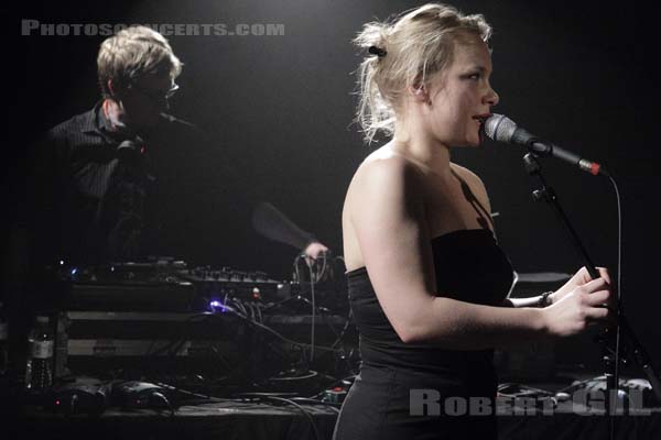 BELLERUCHE - 2008-10-24 - PARIS - La Maroquinerie - 